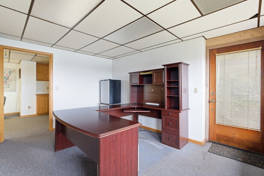 More Photos Of 5000 Bechelli Ln, Redding Office For Sale
