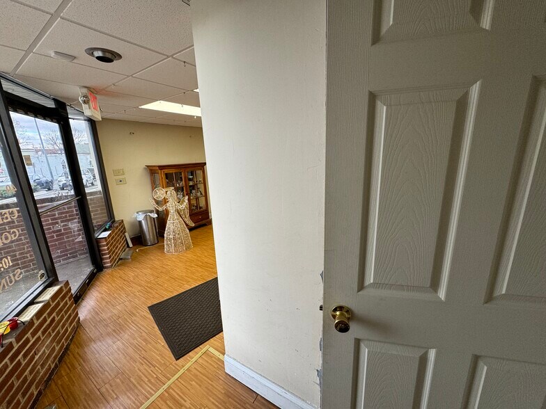 More Photos Of 38-40 W Church St, Hagerstown Religious Facility For Sale