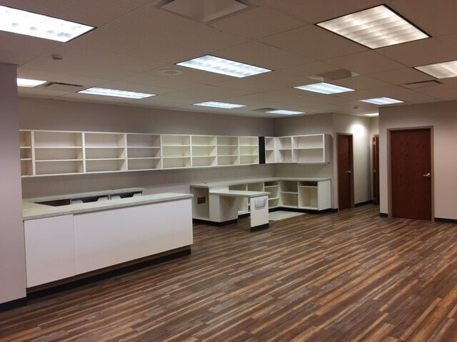 More Photos Of 1515-1519 Saint Joseph Ave, Saint Joseph Freestanding For Lease