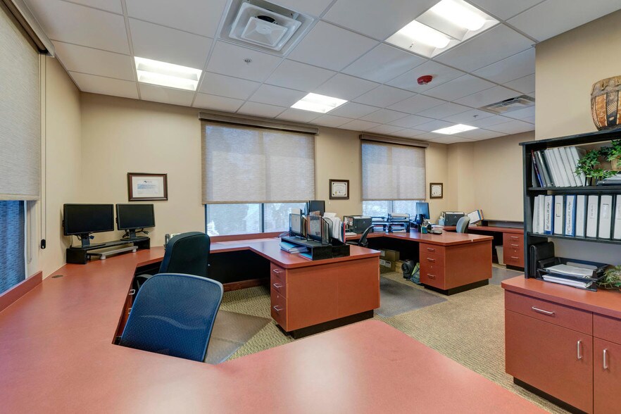 More Photos Of 103 4th St, Castle Rock Office For Sale