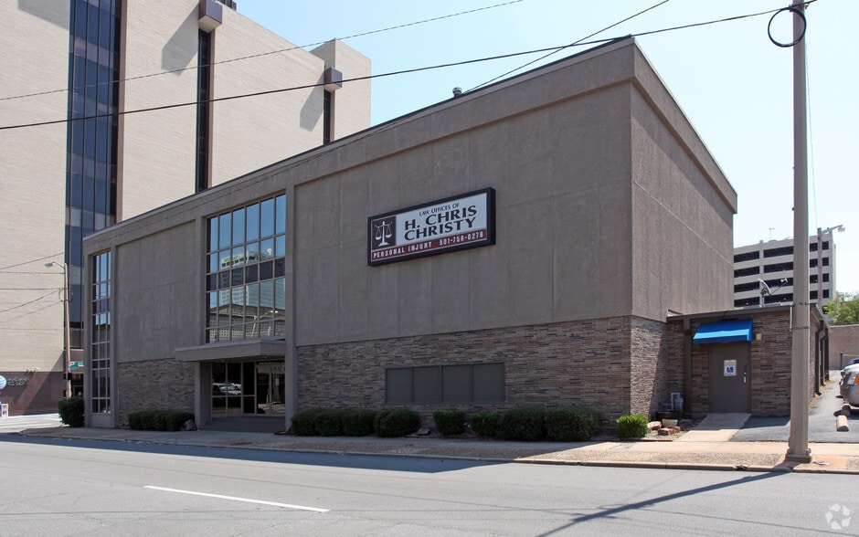 More Photos Of 801 Louisiana, Little Rock Office For Sale