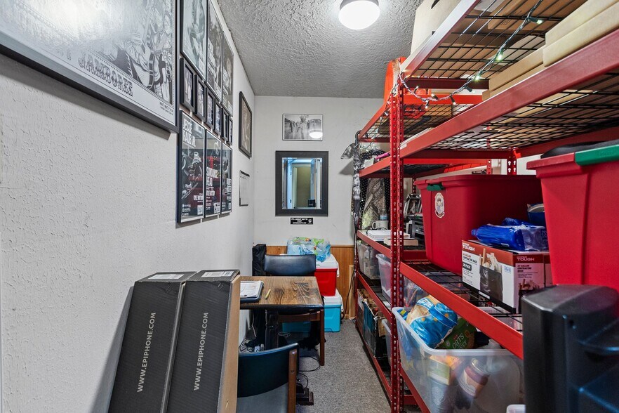 More Photos Of 25911 I-45, Spring Restaurant For Sale