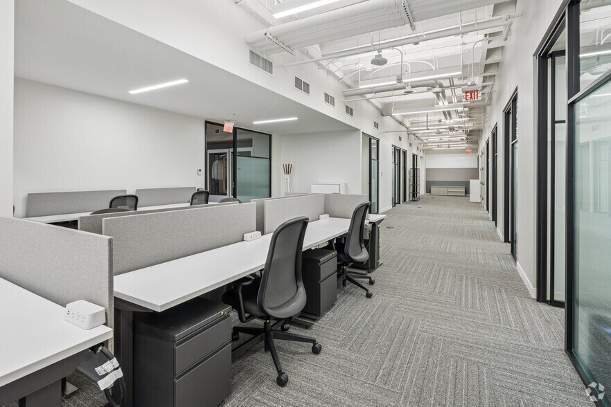More Photos Of 600 14th St NW, Washington Coworking Space