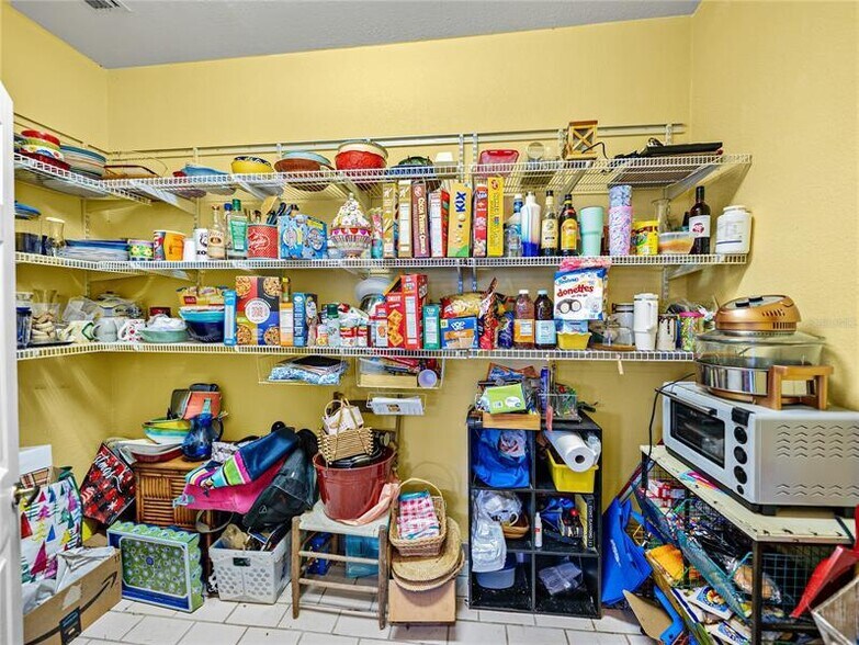 More Photos Of 135 S Central Ave, Bartow Storefront Retail Residential For Sale