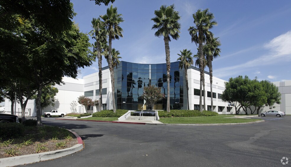 Primary Photo Of 2090 S Etiwanda Ave, Ontario Warehouse For Lease