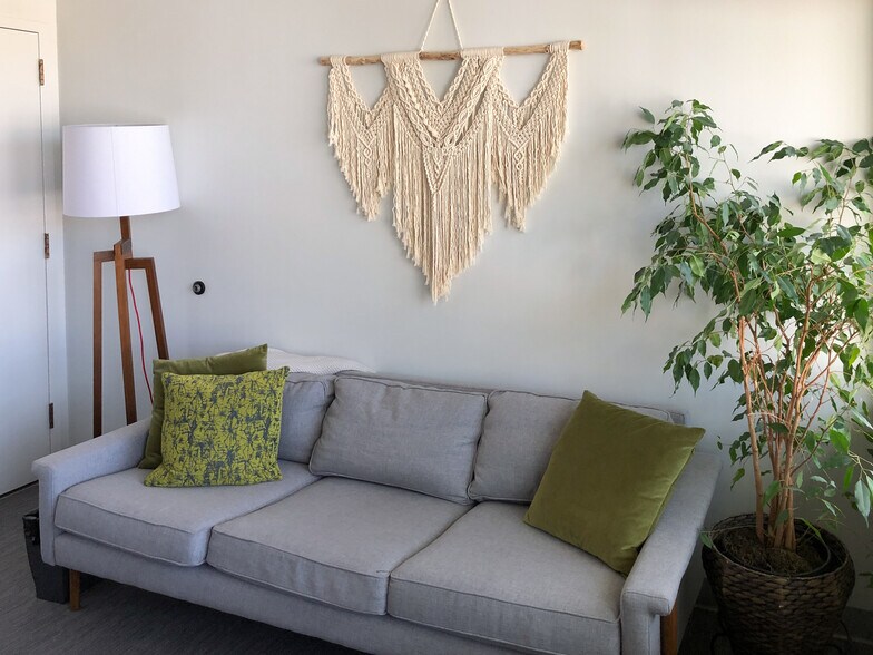 More Photos Of 300 Tamal Plz, Corte Madera Office Residential For Lease