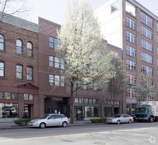 More Photos Of 2319-2323 1st Ave, Seattle Apartments For Sale