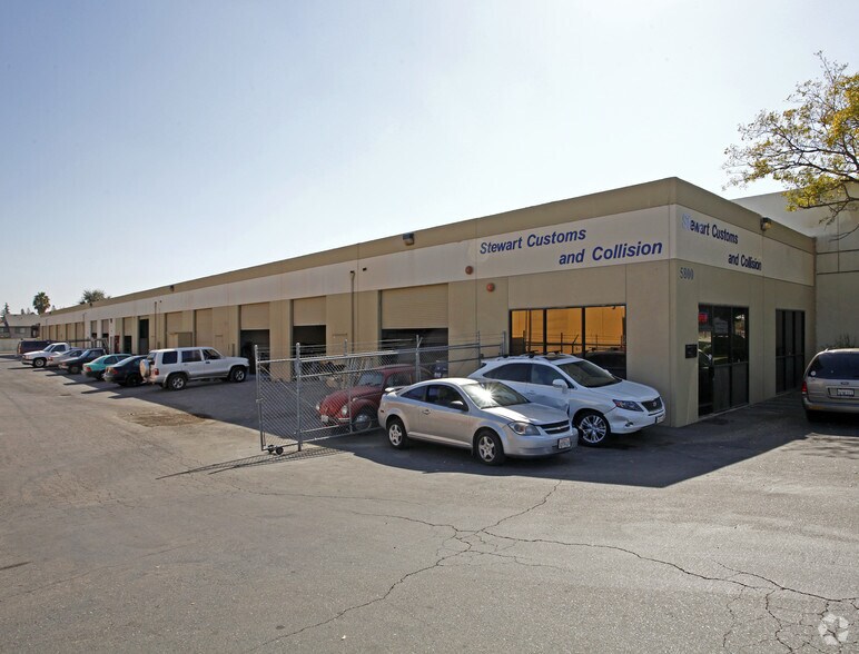 Primary Photo Of 5800 Roseville Rd, Sacramento Warehouse For Lease