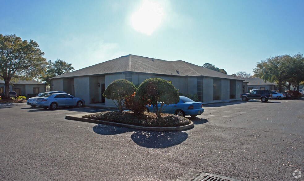 More Photos Of 13555 Automobile Blvd, Clearwater Office For Lease