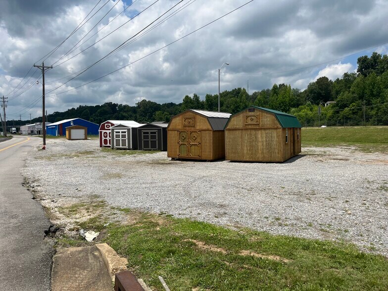 More Photos Of Commerce Street, Waverly Land For Sale