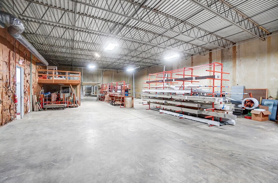 More Photos Of 4745 Wadsworth Rd, Dayton Warehouse For Lease