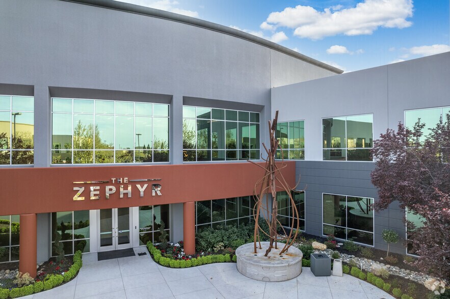 Primary Photo Of 1025 Creekside Ridge Dr, Roseville Office For Sale