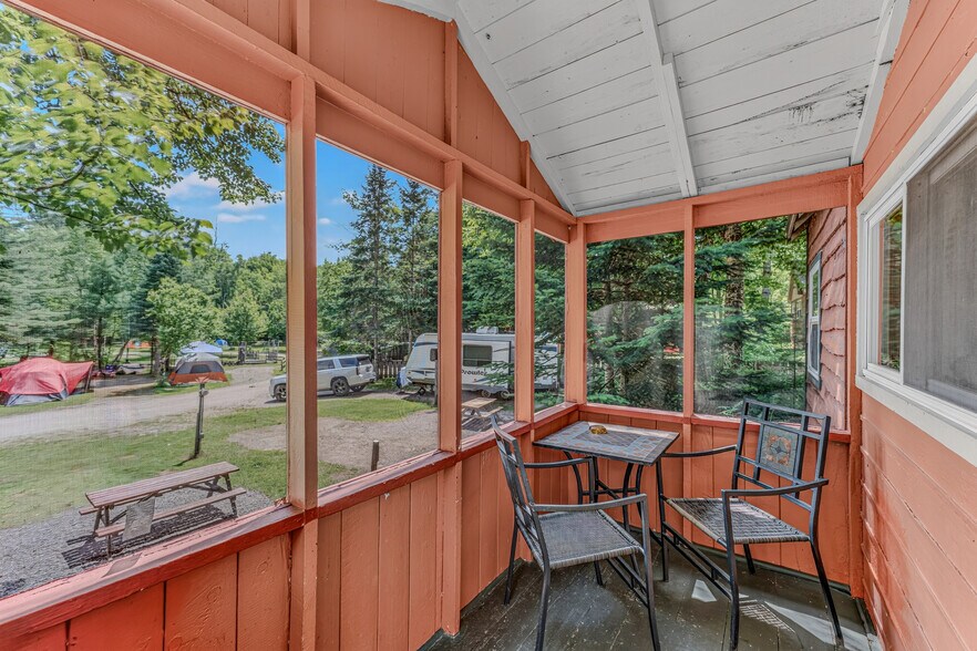 More Photos Of 218 US Route 3, Lincoln Hospitality For Sale