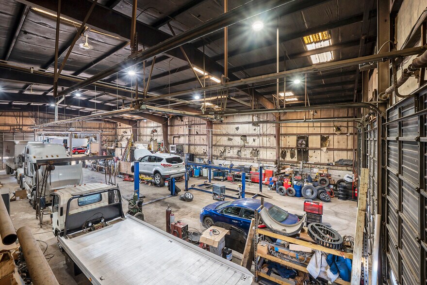 More Photos Of 29250 S Wixom Rd, Wixom Warehouse For Sale