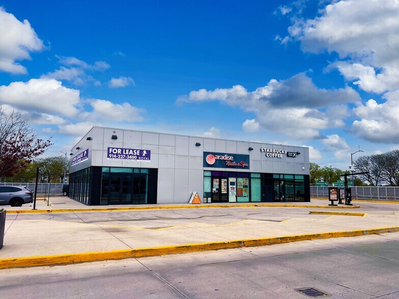 More Photos Of Hutchinson River Pky @ Wennerplace, Bronx Unknown For Lease