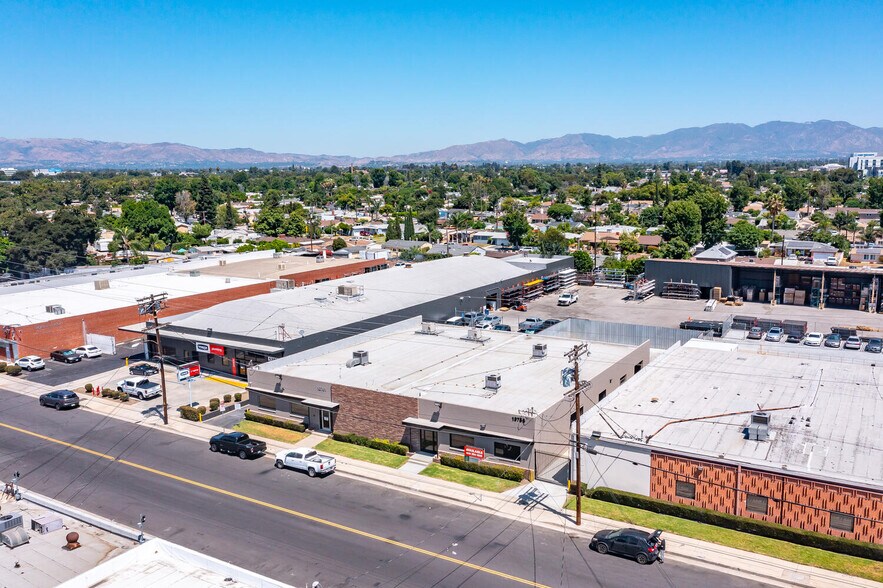 Primary Photo Of 13755-13761 Saticoy St, Panorama City Warehouse For Lease