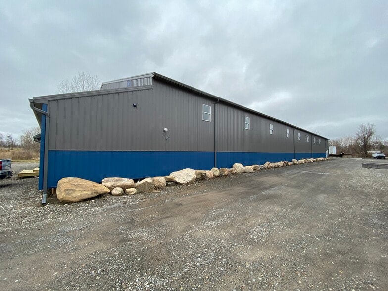 More Photos Of 7331 Community Drive Dr, Lima Light Distribution For Lease