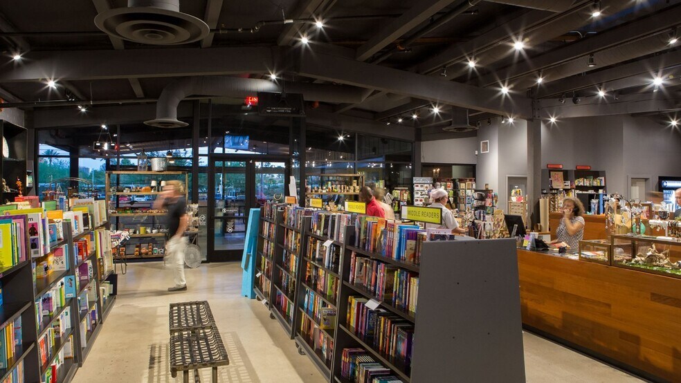 More Photos Of 300 W Camelback Rd, Phoenix Storefront Retail Office For Sale