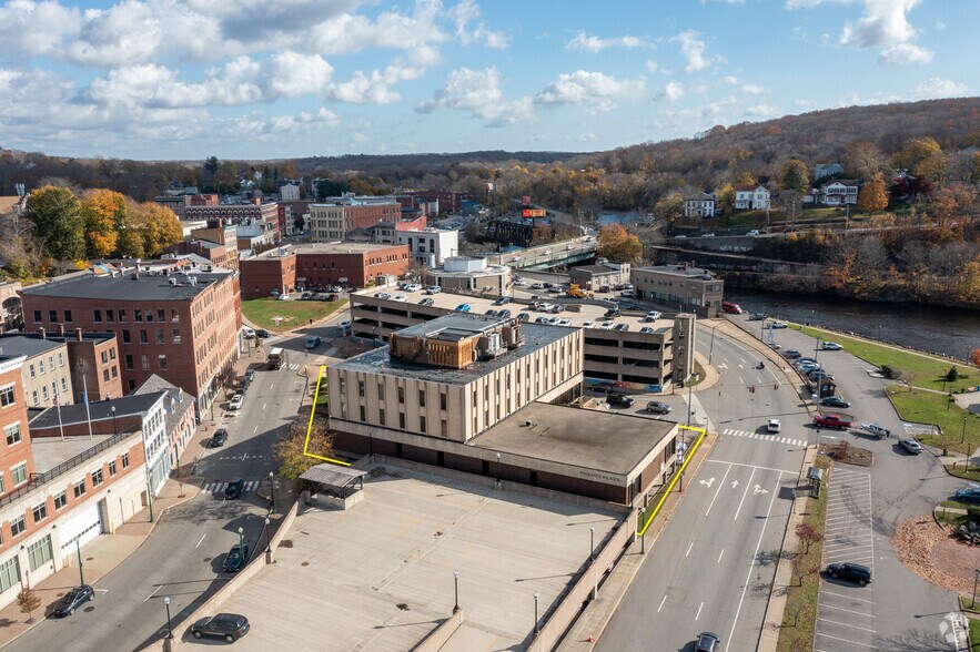 More Photos Of 101 Water St, Norwich Office For Sale