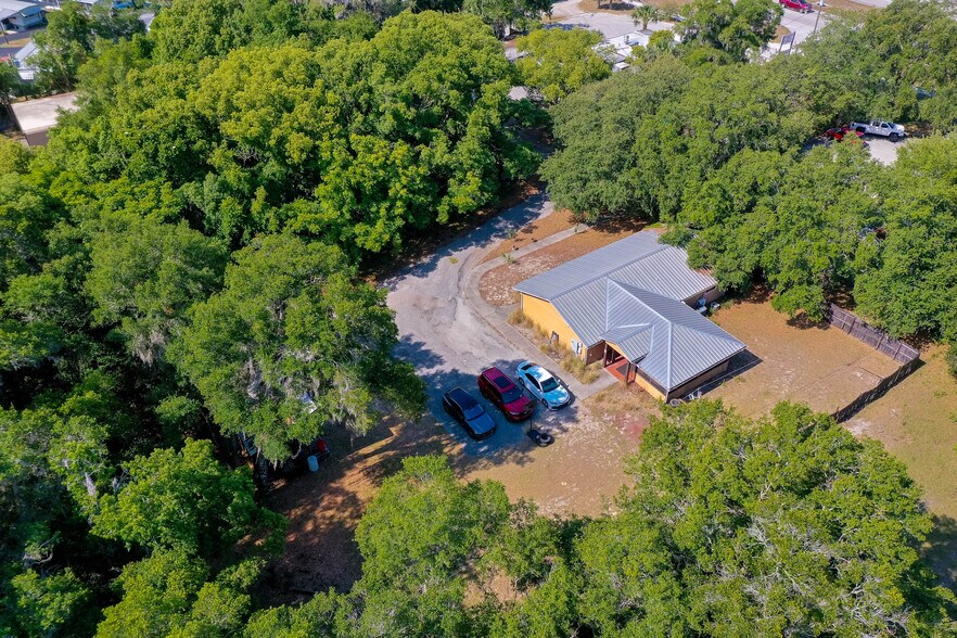 Primary Photo Of 2250 N Volusia Ave, Orange City Specialty For Lease
