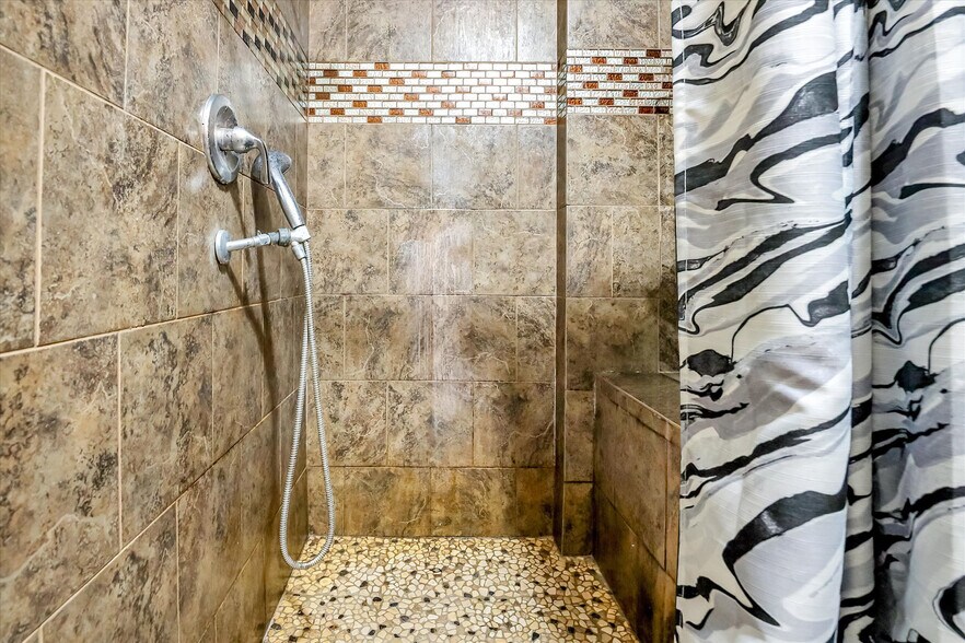 More Photos Of , Sacramento General Retail For Sale