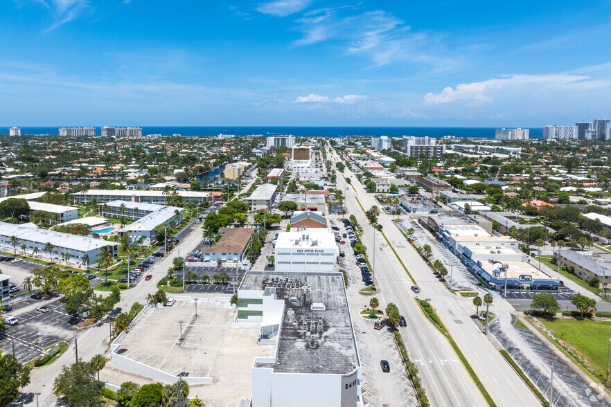 More Photos Of 2425 E Commercial Blvd, Fort Lauderdale Medical For Lease