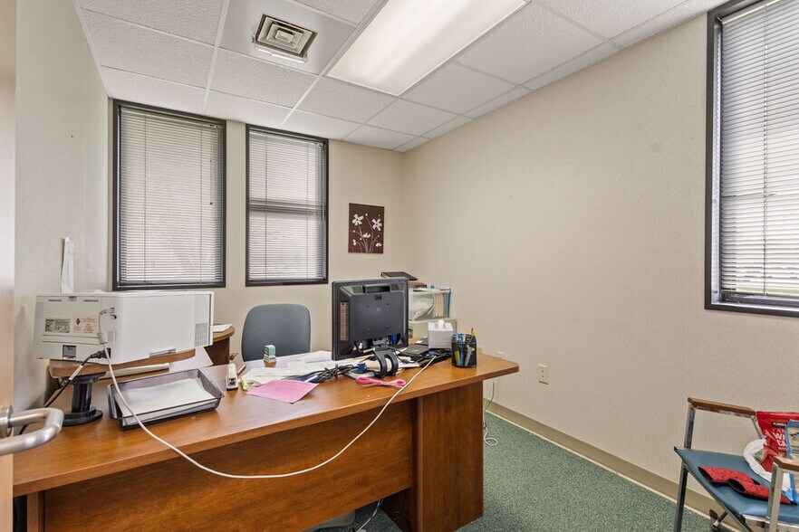 More Photos Of 2559 37th Ave, Columbus Medical For Sale