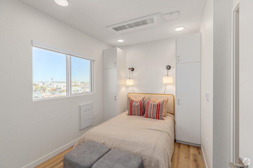 More Photos Of 3943 Oregon St, San Diego Apartments For Sale