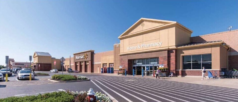 More Photos Of 145-185 Levittown Pky, Levittown Unknown For Lease