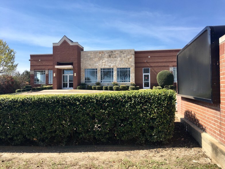 More Photos Of 7145 N George Bush Hwy, Garland Office For Sale