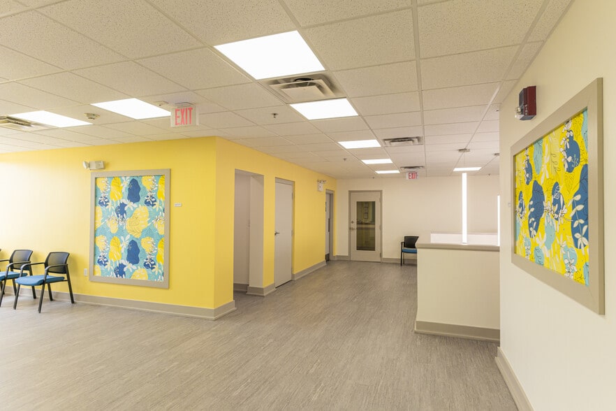 More Photos Of 499 Beckett Rd, Swedesboro Medical For Lease