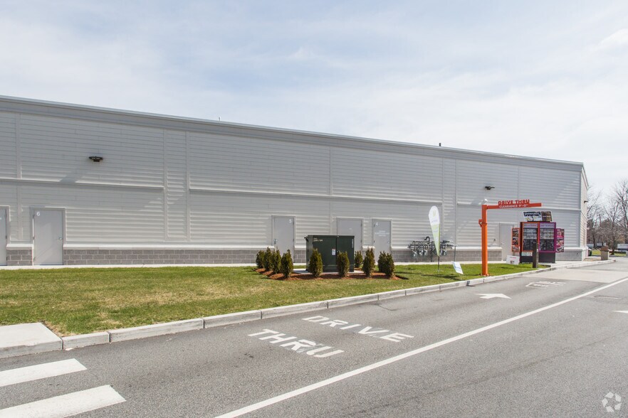 More Photos Of 206 Ballardvale St, Wilmington Freestanding For Lease