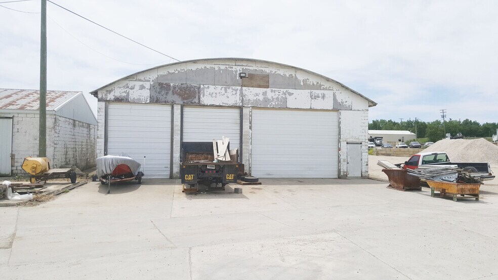 More Photos Of 24423 State Road 23, South Bend Manufacturing For Sale