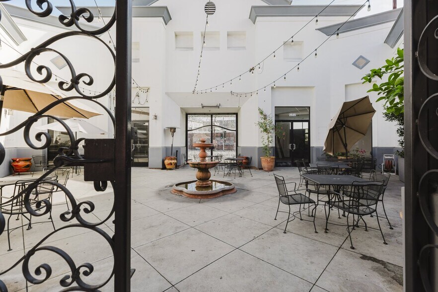 More Photos Of 2501-2599 S Santa Fe Ave, Vernon Freestanding For Sale