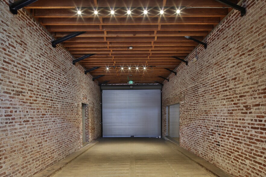 More Photos Of 3107-3119 Beverly Blvd, Los Angeles General Retail For Sale