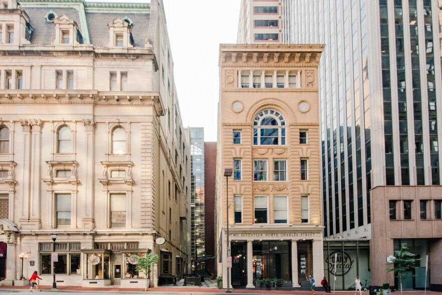 More Photos Of 217 N Charles St, Baltimore Office For Lease