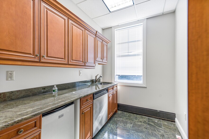 More Photos Of 1451 State Route 34, Wall Township Office For Lease