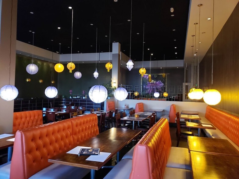 More Photos Of 9500-9600 Bolsa Ave, Westminster Storefront For Lease