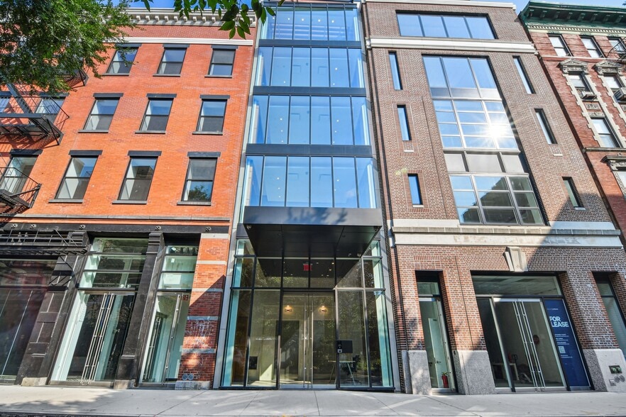 More Photos Of 210 Elizabeth St, New York Office For Lease