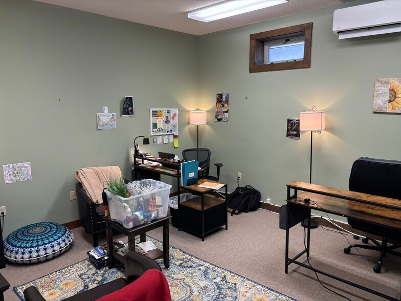 More Photos Of 24 Church St, Ellsworth Office For Lease