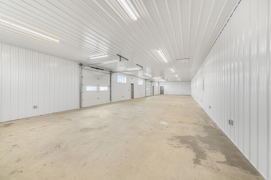 More Photos Of 1230 Maidencreek rd, Fleetwood Warehouse For Lease