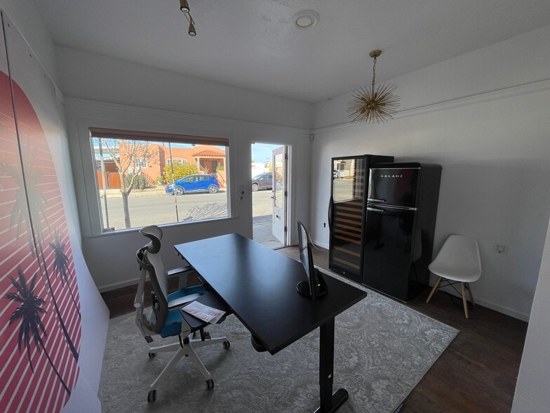 More Photos Of 3233 Myrtle Ave, San Diego Storefront For Lease