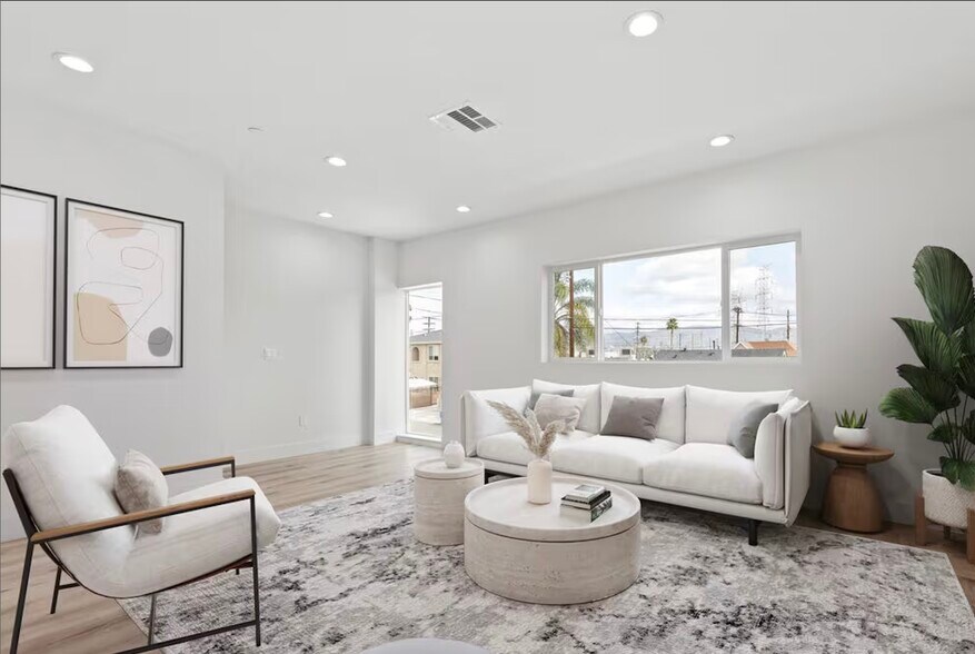 More Photos Of 6937 Simpson Ave, North Hollywood Apartments For Sale