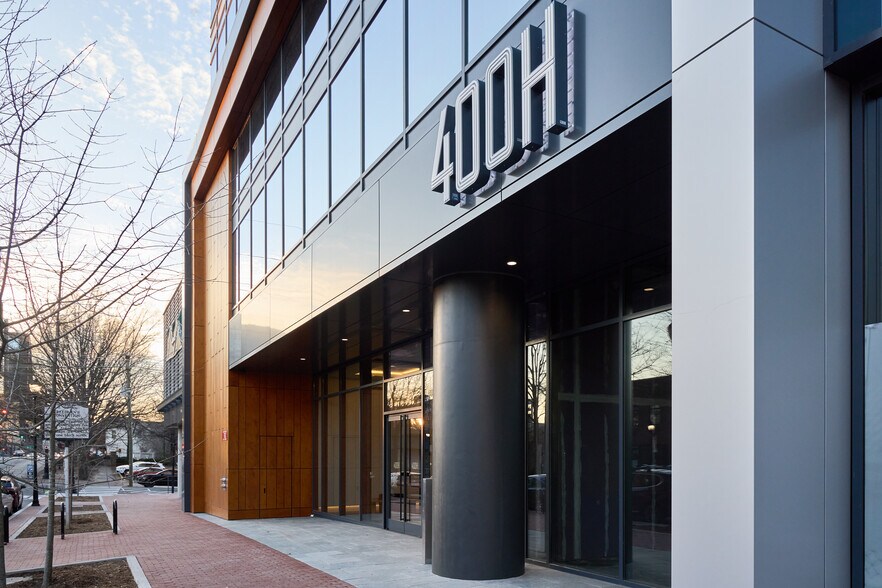 More Photos Of 400 Hillsborough St, Raleigh Office For Lease