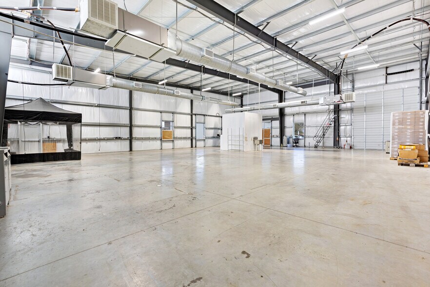 More Photos Of 19962 Franz Rd, Katy Warehouse For Lease