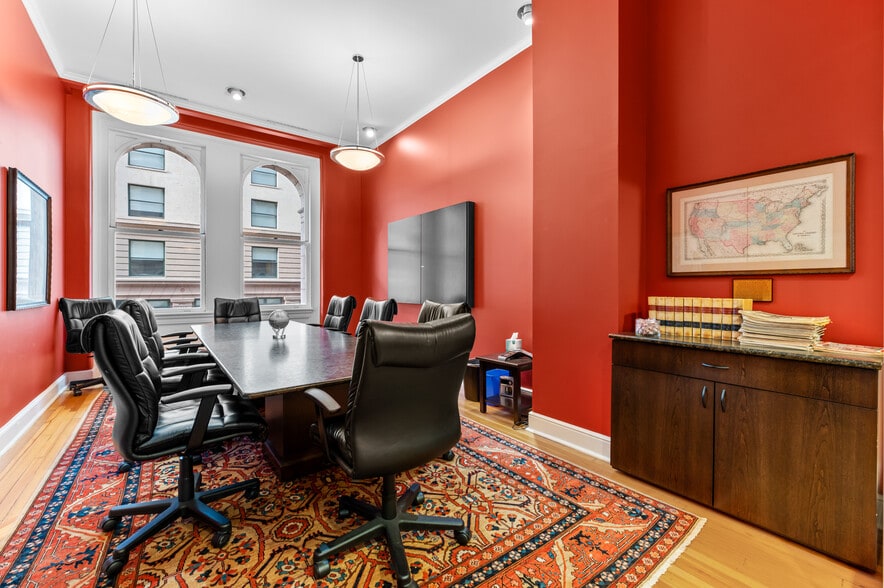 More Photos Of 730 17th St, Denver Office For Sale