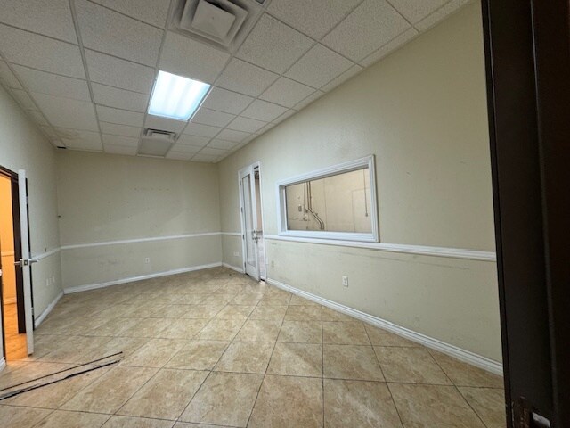 More Photos Of 5968 Edmond St, Las Vegas Warehouse For Lease