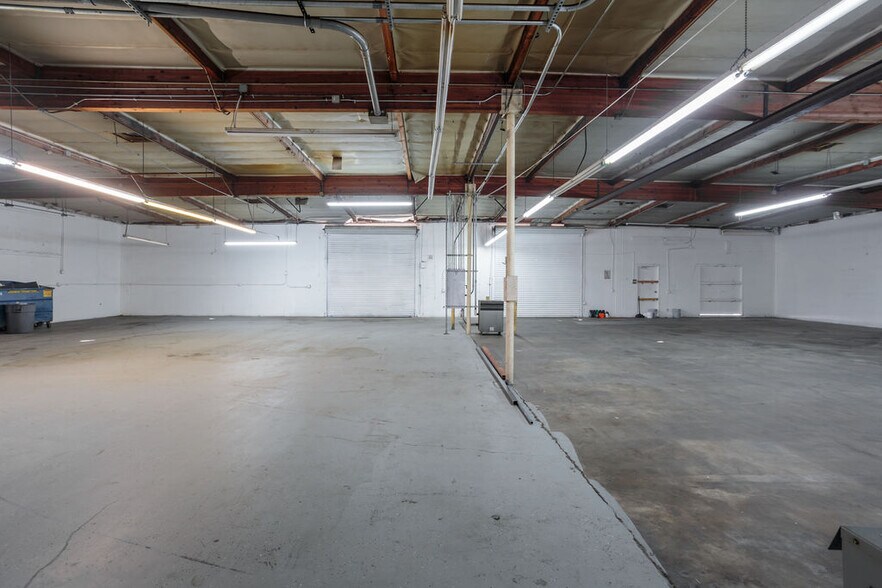 More Photos Of 1001 E Elm Ave, Fullerton Warehouse For Sale