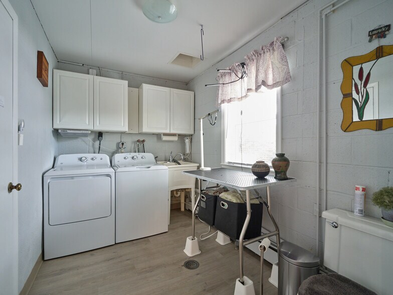 More Photos Of 7078 Easton Rd, Pipersville Auto Repair For Sale