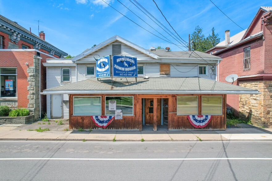 More Photos Of 23 E Main St, Hancock Restaurant For Sale